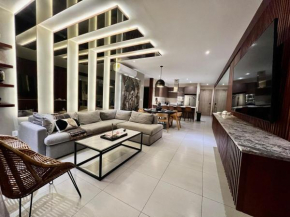 Luxurious Department with Sea View in Velamar